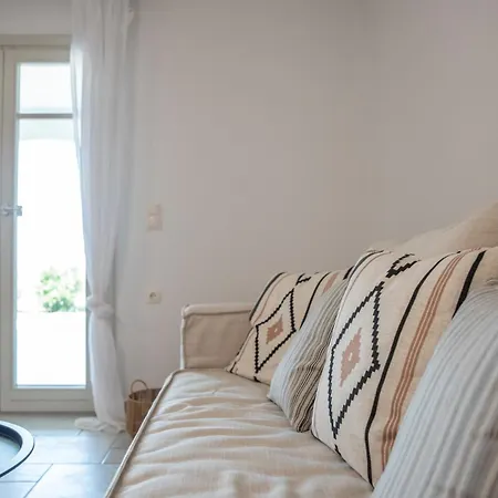 Vagianou Thea Bianco * Vivlos